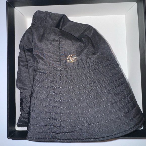 Gucci Bucket Hat - Picture 3 of 3